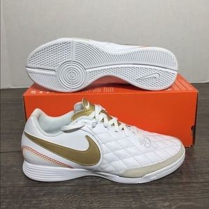 NIKE SHOES LEGEND 7 ACADEMY 10R BRAND NEW!!